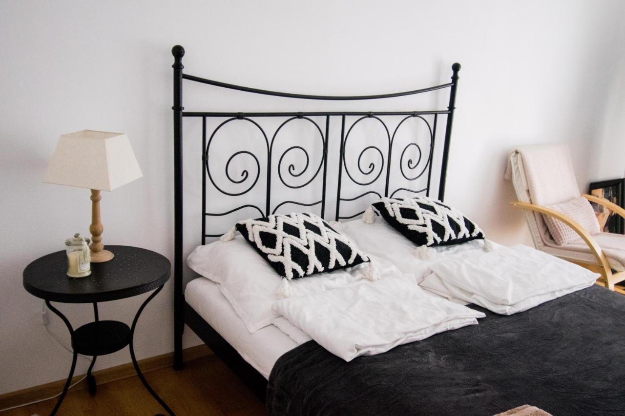 Апартаменты Color 24 Apartament V Сталёва-Воля Экстерьер фото
